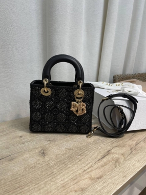  Сумка женская