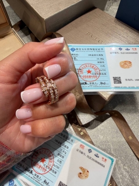 Золотое кольцо с бриллиантами