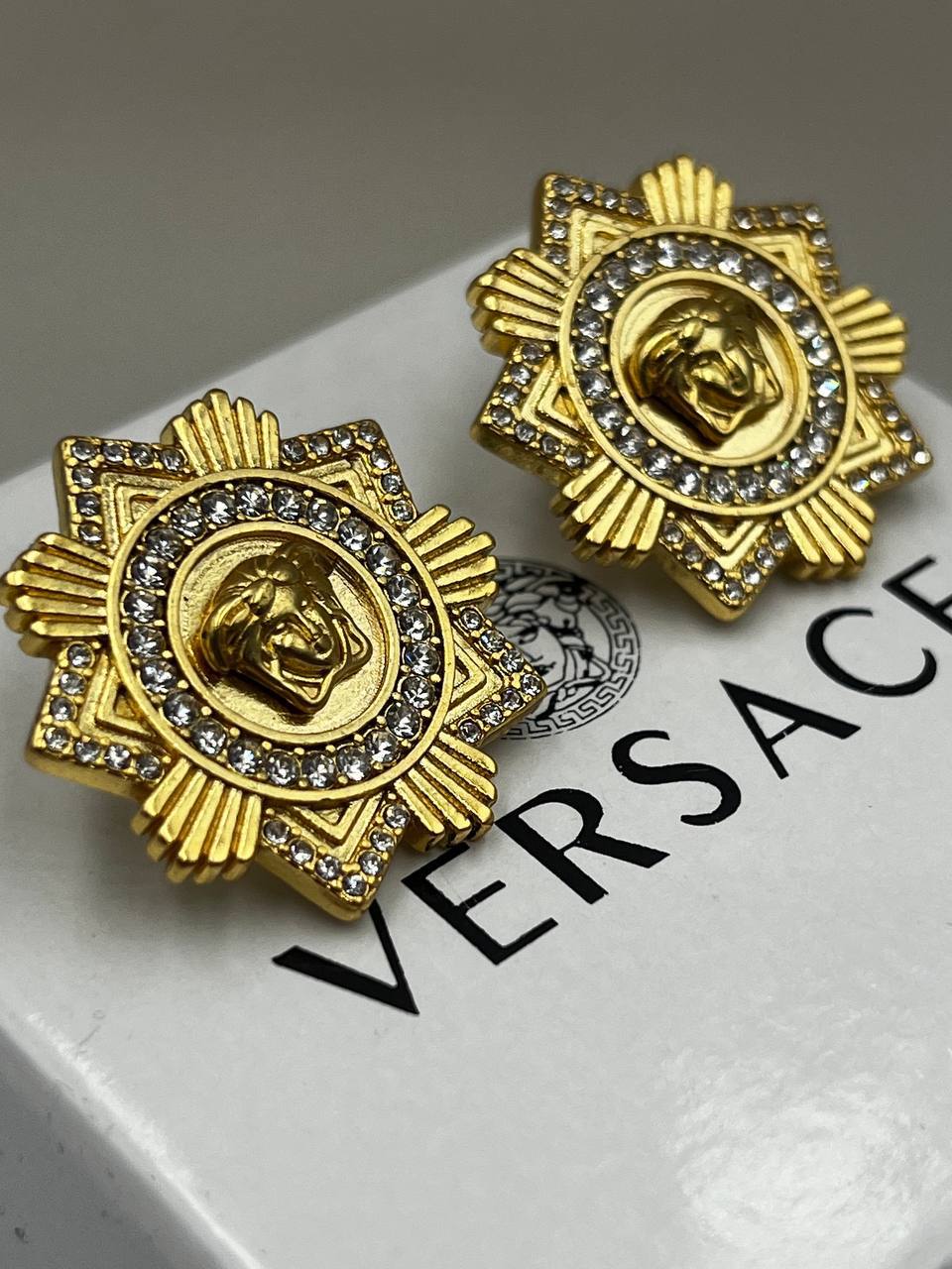 Серьги  Versace Артикул PL-46170. Вид 1
