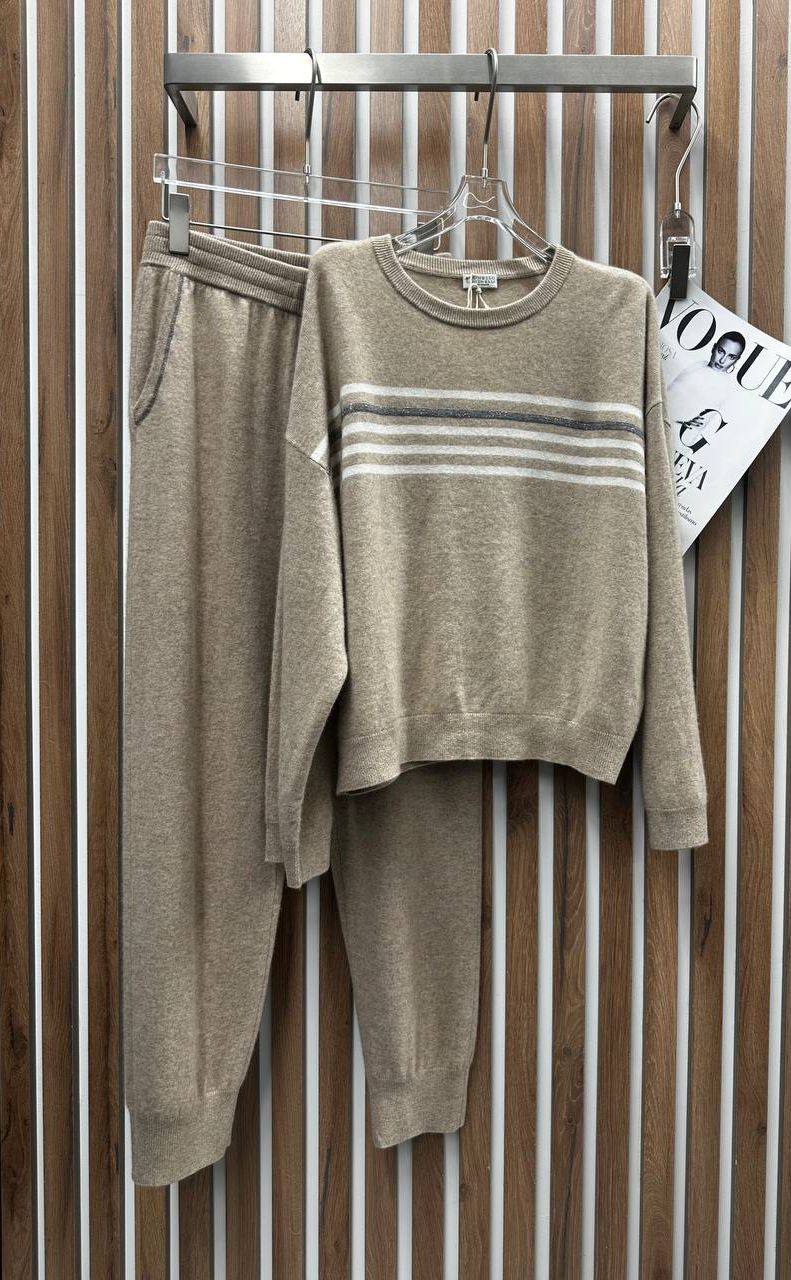 Костюм  женский Brunello Cucinelli Артикул PL-69585. Вид 1 Костюм  женский Brunello Cucinelli Артикул PL-69585. Вид 1