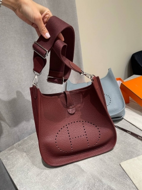Сумка женская Evelyne 29 cm Clemence leather