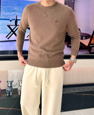 Свитер мужской