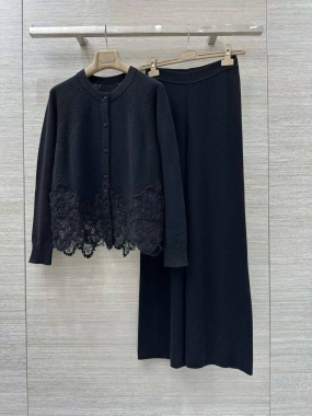 Костюм женский Ermanno Scervino