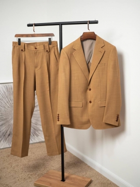 Костюм мужской