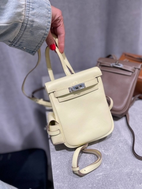  Рюкзак  Swift Leather Mini