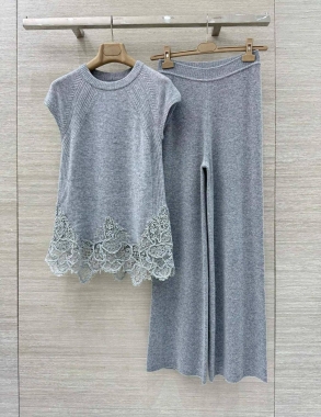 Костюм женский  Ermanno Scervino