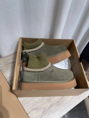  UGG Tazz Knit 