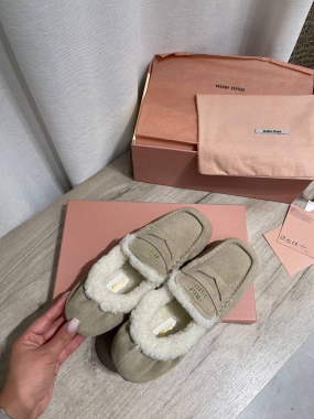 Меховые мокасины 