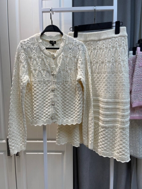 Костюм женский