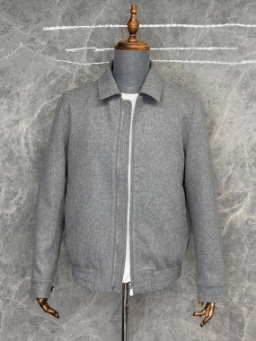 Кашемировый бомбер