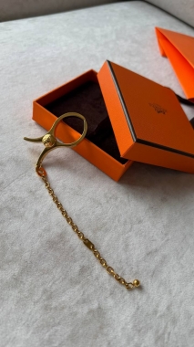  Charms 