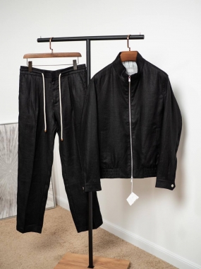  Костюм мужской 