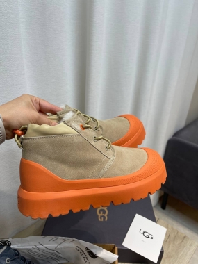  Ботинки Ugg