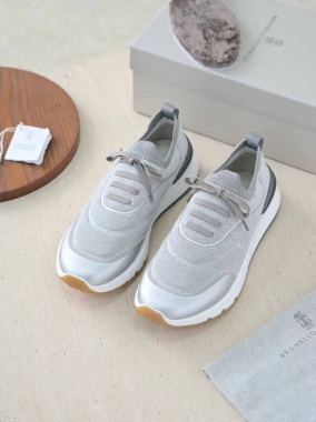  Кроссовки мужские 