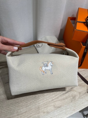 Косметичка Bride-a-Brac