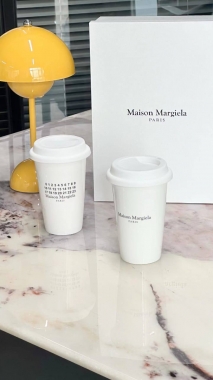 Пара стаканов Maison Margiela