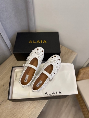  Балетки Alaia