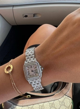   Часы Panthere de Cartier