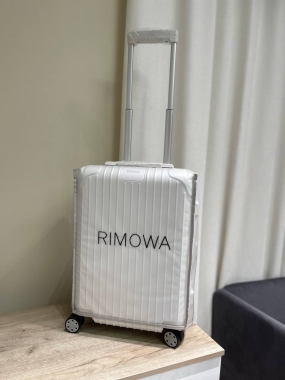 Чемодан Rimowa 
