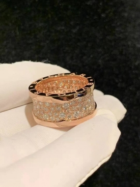 Кольцо Bulgari B.zero1 бриллианты, розовое золото 18к
