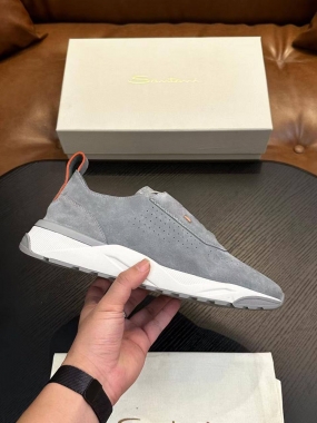Кроссовки Santoni