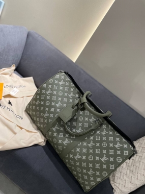 Сумка дорожная Keepall 50