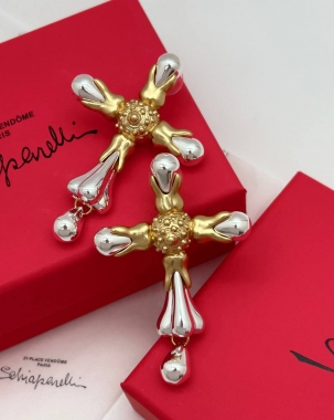 Серьги Schiaparelli