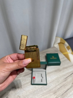 Зажигалка 