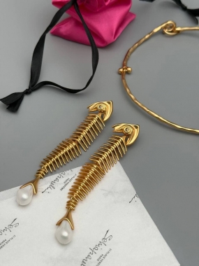 Серьги Schiaparelli 