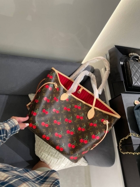 Сумка женская Neverfull 