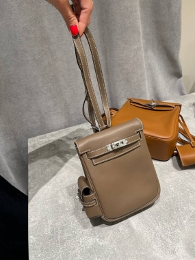  Рюкзак  Swift Leather Mini