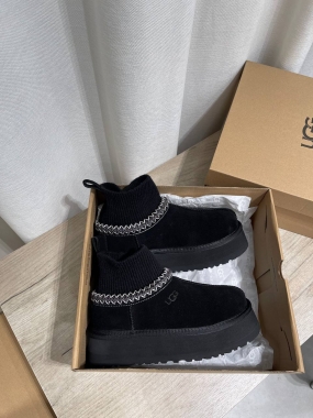  UGG Tazz Knit 