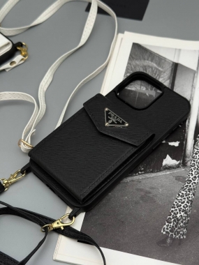 Чехол на Iphone 16 pro max