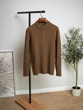 Свитер мужской