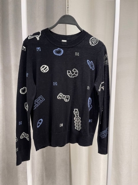 Свитер женский