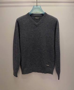 Свитер мужской