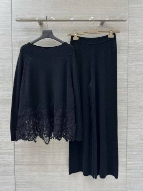 Костюм женский Ermanno Scervino