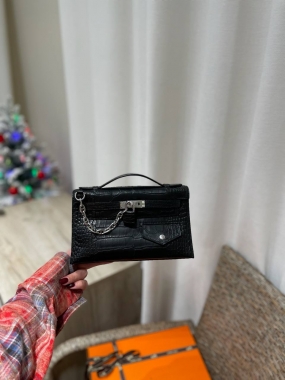 Сумка женская  Kelly Pochette, PHW Alligator Mat