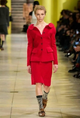 Костюм женский