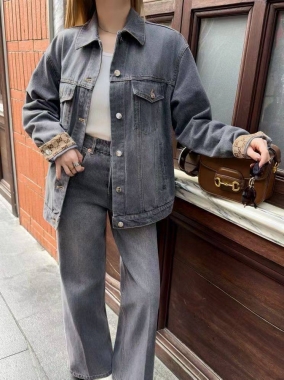 Куртка женская