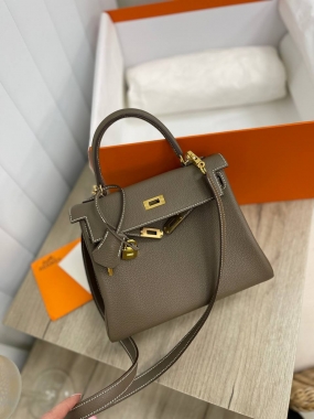 Сумка женская Kelly 25, GHW Togo