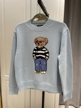  Свитер женский