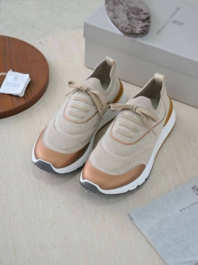  Кроссовки мужские 