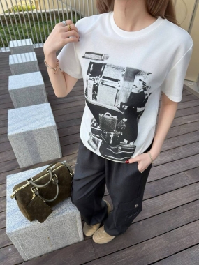 Футболка женская