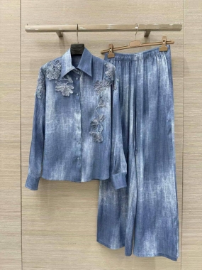 Костюм женский  Ermanno Scervino