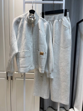 Костюм спортивный 