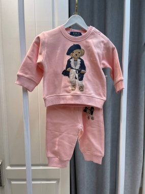 Костюм спортивный