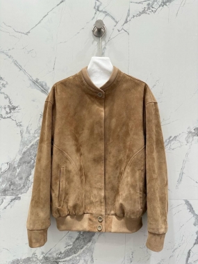 Замшевый бомбер 
