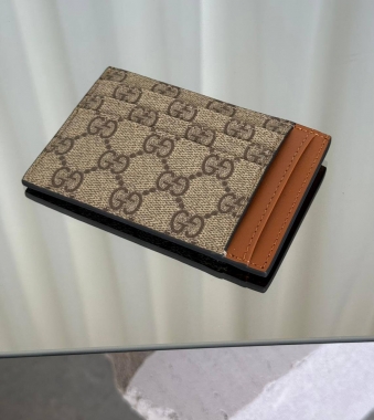 Картхолдер