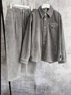 Костюм мужской 